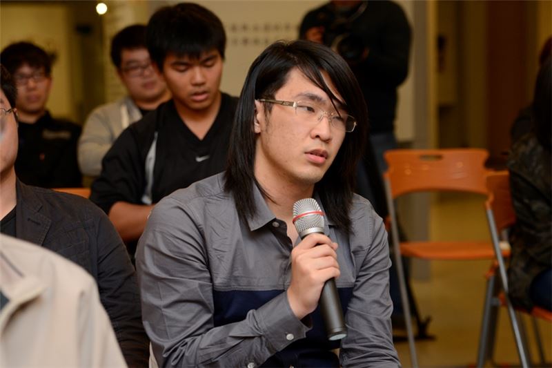 座談會吸引中國醫藥大學年輕學子參與,並現場分享心得。