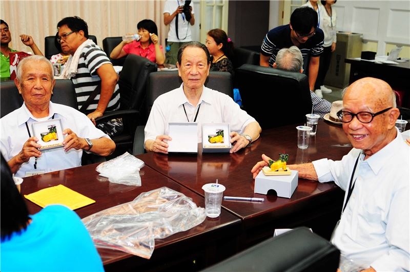 一日修復師,左起蔡榮守,彭金木,與朱瑋煌