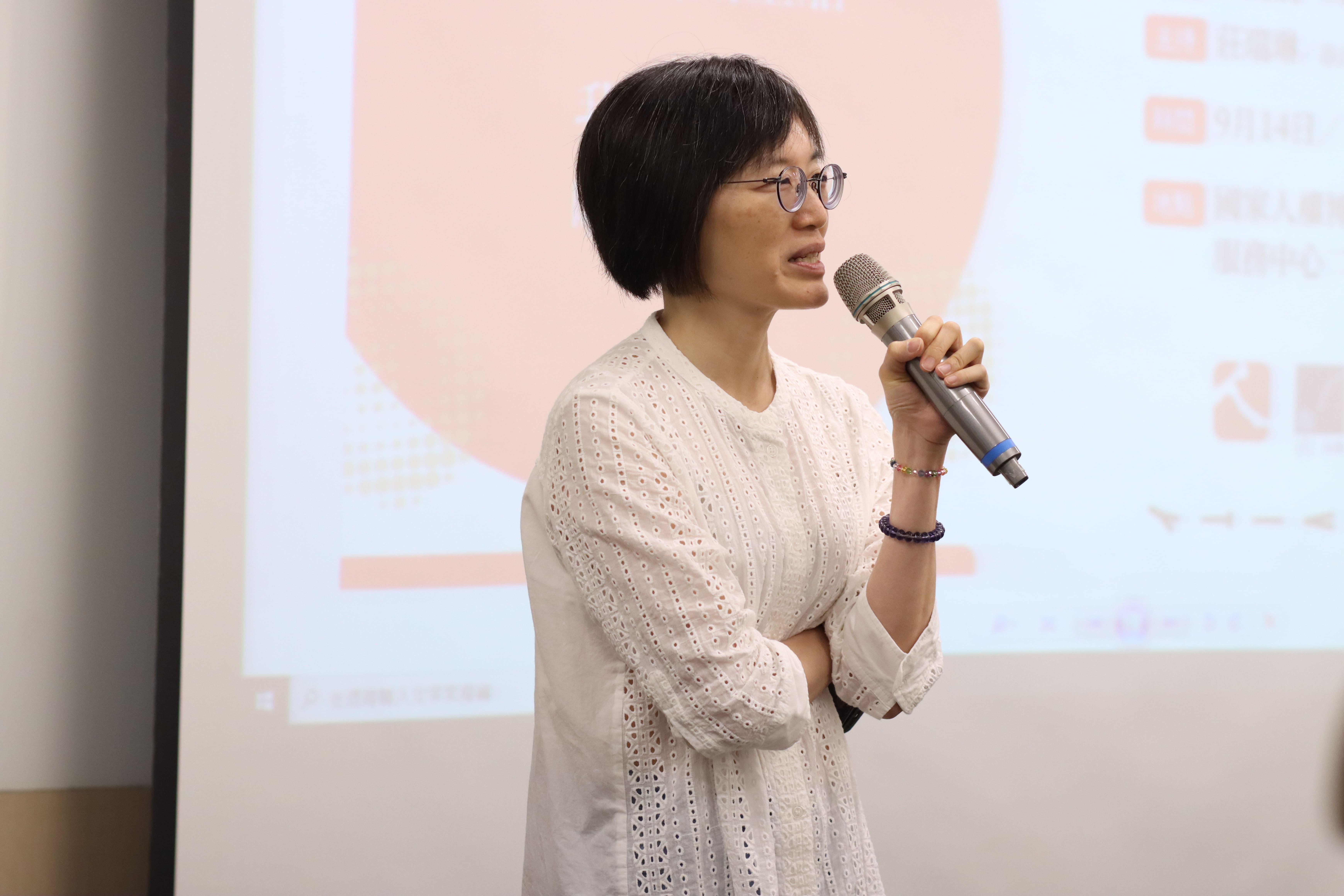 莊瑞琳於《反重力》發表會表示,本書揭開1970年代壓抑歷史,喚回對時代的細緻感受,拒絕遺忘。