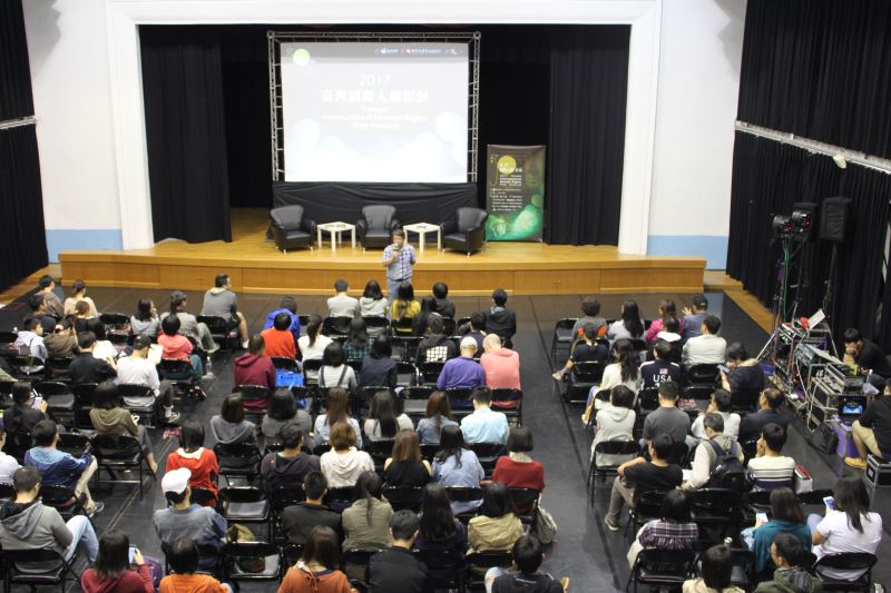 《殺人一舉》影片於景美園區放映及辦理映後座談會,吸引許多年輕人及遠道自花蓮而來的朋友參與。
