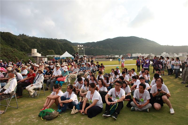 人權藝術季紀念晚會的戲劇演出,令學員非常震撼。