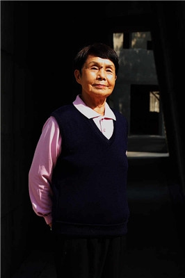 張常美女士獨照