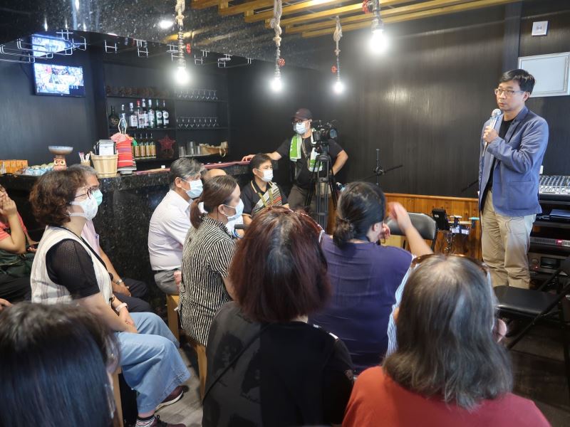 人權館館長陳俊宏致詞