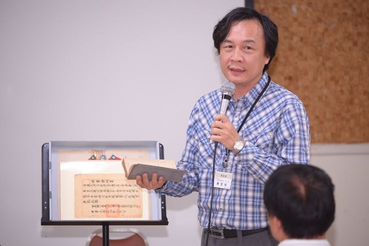 政治受難者陳天河兒子陳恆裕分享父親在綠島手抄的數學書籍