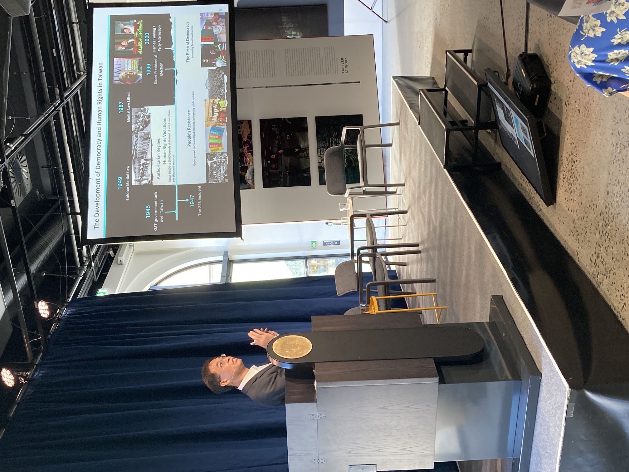 人權館館長洪世芳向國際社會介紹臺灣民主進程與白色恐怖歷史