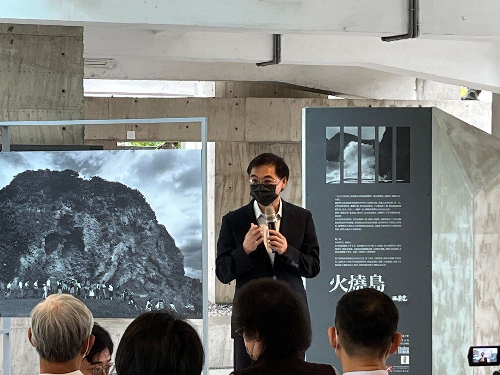 國家人權博物館館長洪世芳肯定攝影展可以促進對白色恐怖歷史的進一步理解，並希望社會記取教訓，不要重蹈覆轍。